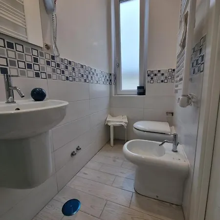 B&B G&g 4*