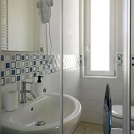 G&g 4* Napoli
